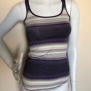 Women’s Luluelemon Athletica Tank top size 2-4